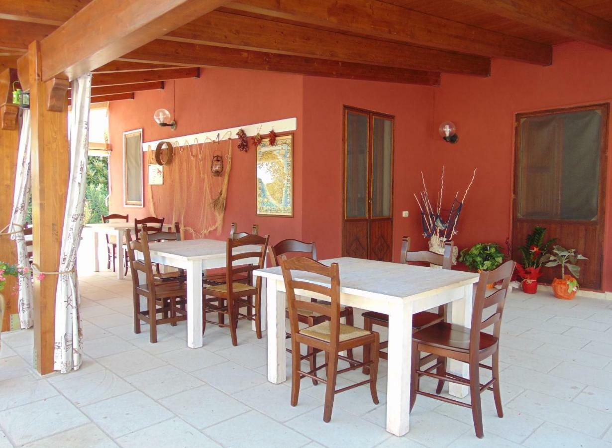 Agriturismo Villa Tommaso Torre dell'Orso Εξωτερικό φωτογραφία